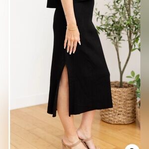 Bécool Midi Knit Skirt